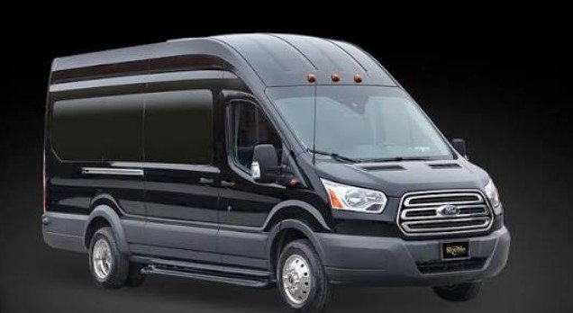FORD TRANSIT EXECUTIVE – LUXURY VAN